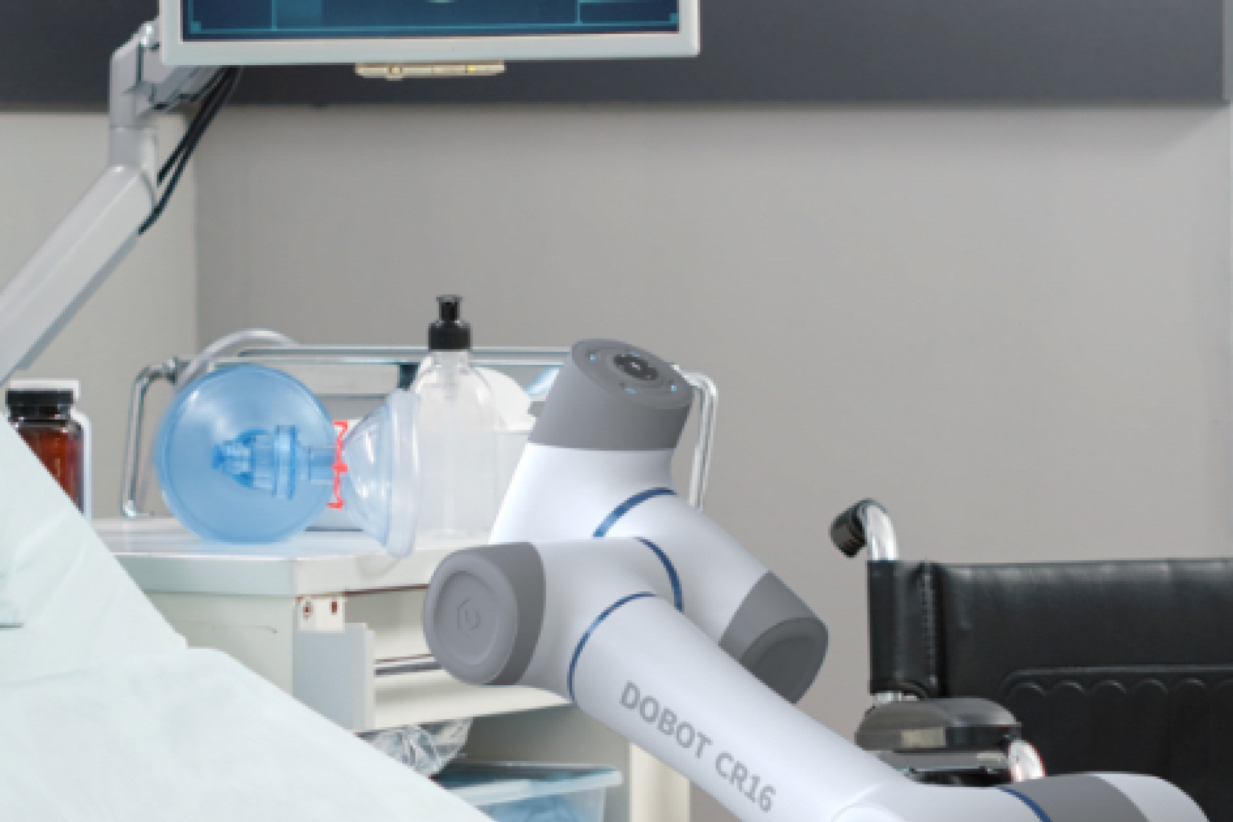 intelligent healthcare robot assists surgical treatment